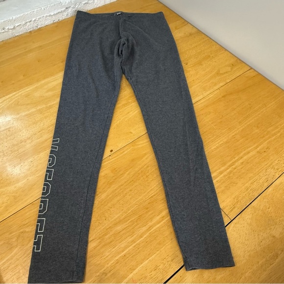 Victorias Secret Womens Gray Logo Yoga Athletic Leggings Size Medium - Picture 5 of 9